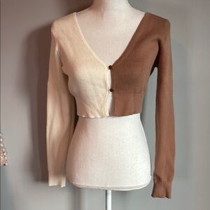 Chic Two-Tone Ribbed Sweater
